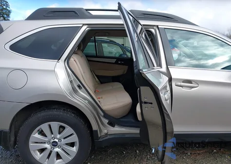 2016 Subaru Outback 2.5I Premium z USA, uszkodzony, nr VIN 4S4BSAFC7G3251905